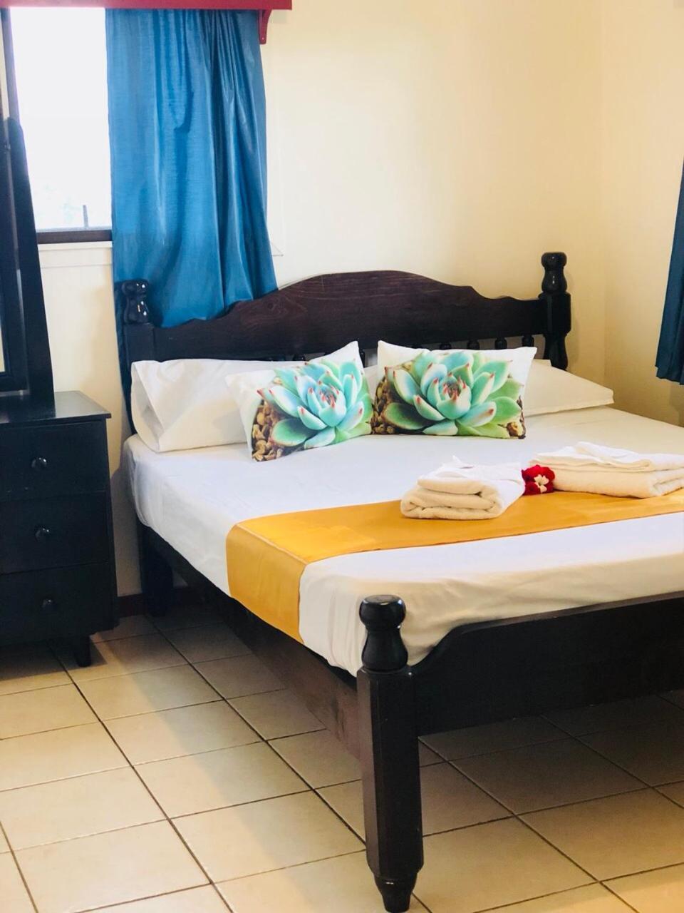 Tonga Holiday Villa Nuku'alofa Extérieur photo